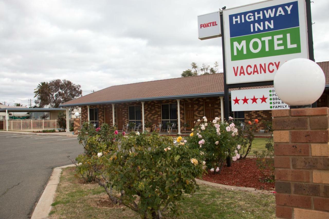 Highway Inn Motel Hay Exterior foto